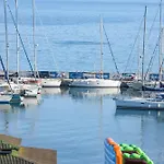 Apartment Marina Elegance