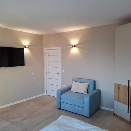 Marina Elegance Apartment Balchik