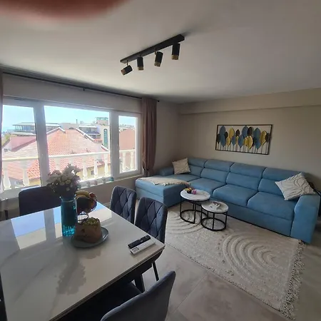 Marina Elegance Apartment *