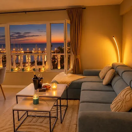Апартаменты Marina Elegance *