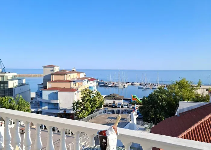 Marina Elegance * Balchik