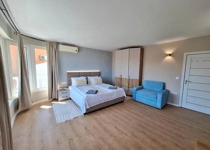 Marina Elegance Apartment *