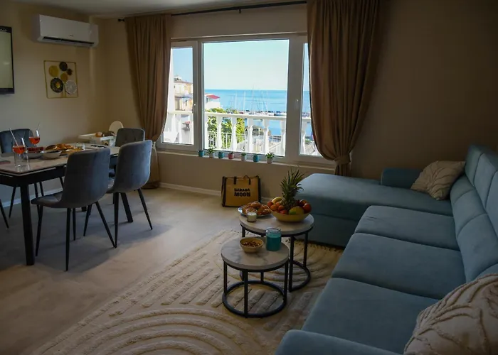 Marina Elegance Apartment