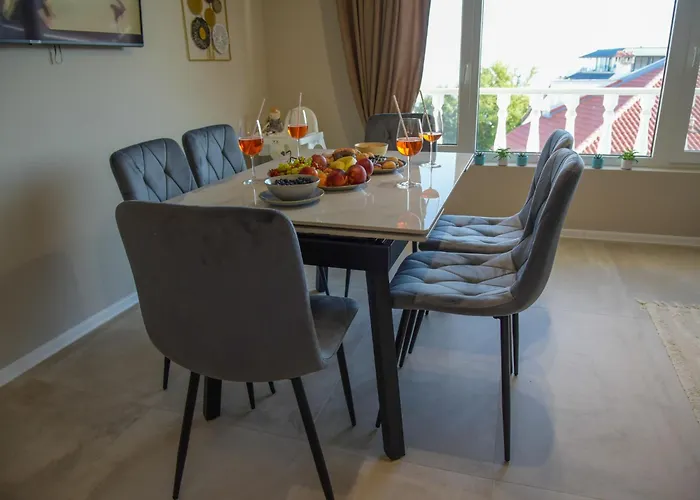 Marina Elegance * Balchik