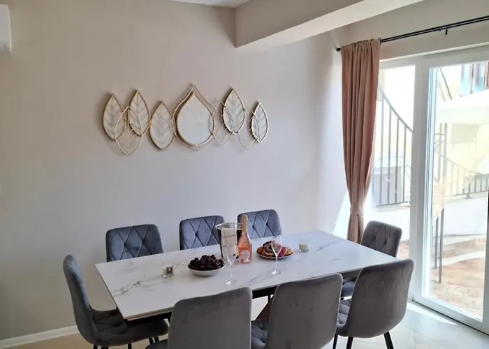 Apartment Marina Elegance *