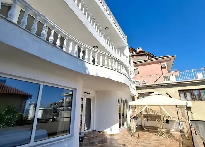 Apartment Marina Elegance Balchik