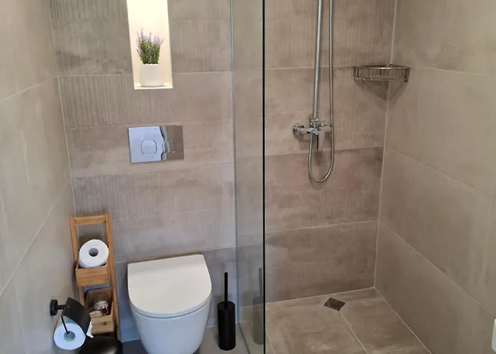 Marina Elegance Apartment Balchik