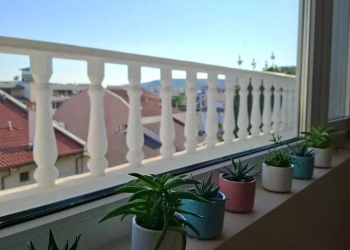 Marina Elegance Apartment Balchik