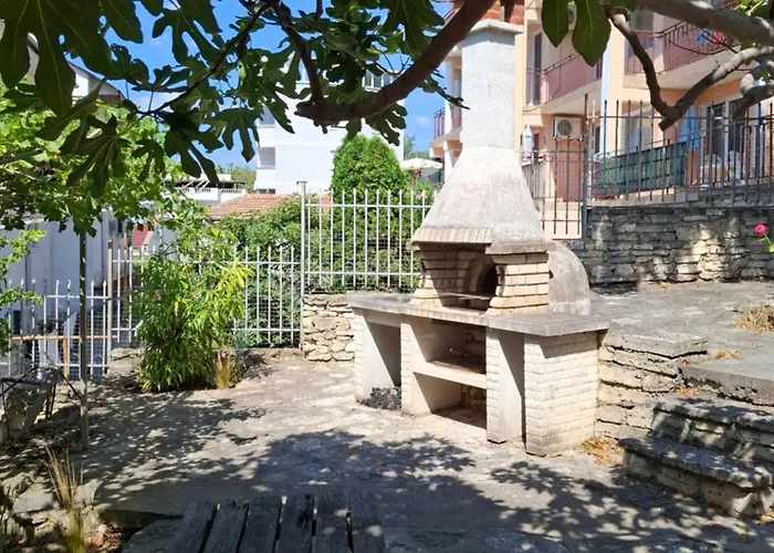 Marina Elegance Apartment