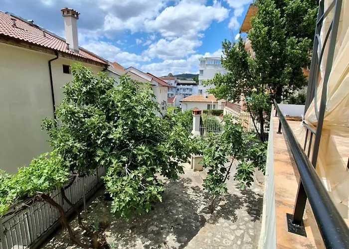 Marina Elegance Apartment Balchik